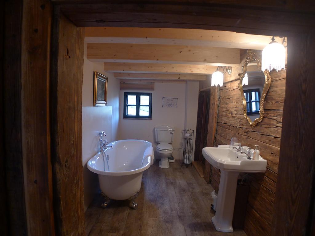 Heuholzmuehle Privatzimmer Elixhausen Ruang foto